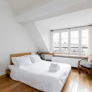 De Ville - Marais Appartement